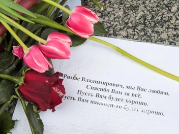 Ученики благодарны режиссеру за его труд 
