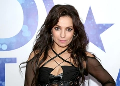 41-летняя Светлана Светикова ждет третьего ребенка