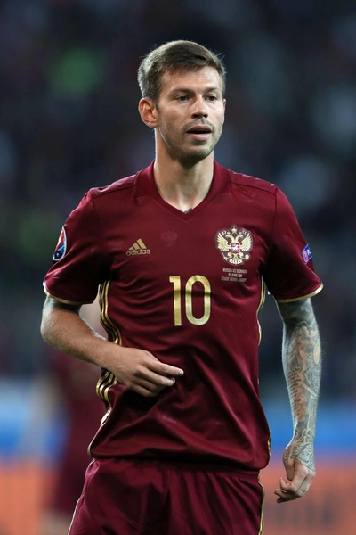 Федор Смолов | www.starhit.ru
