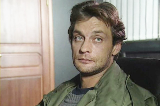 Домогаров сыграл журналиста, побывавшего в «горячих точках» и противостоявшего главе преступного синдиката